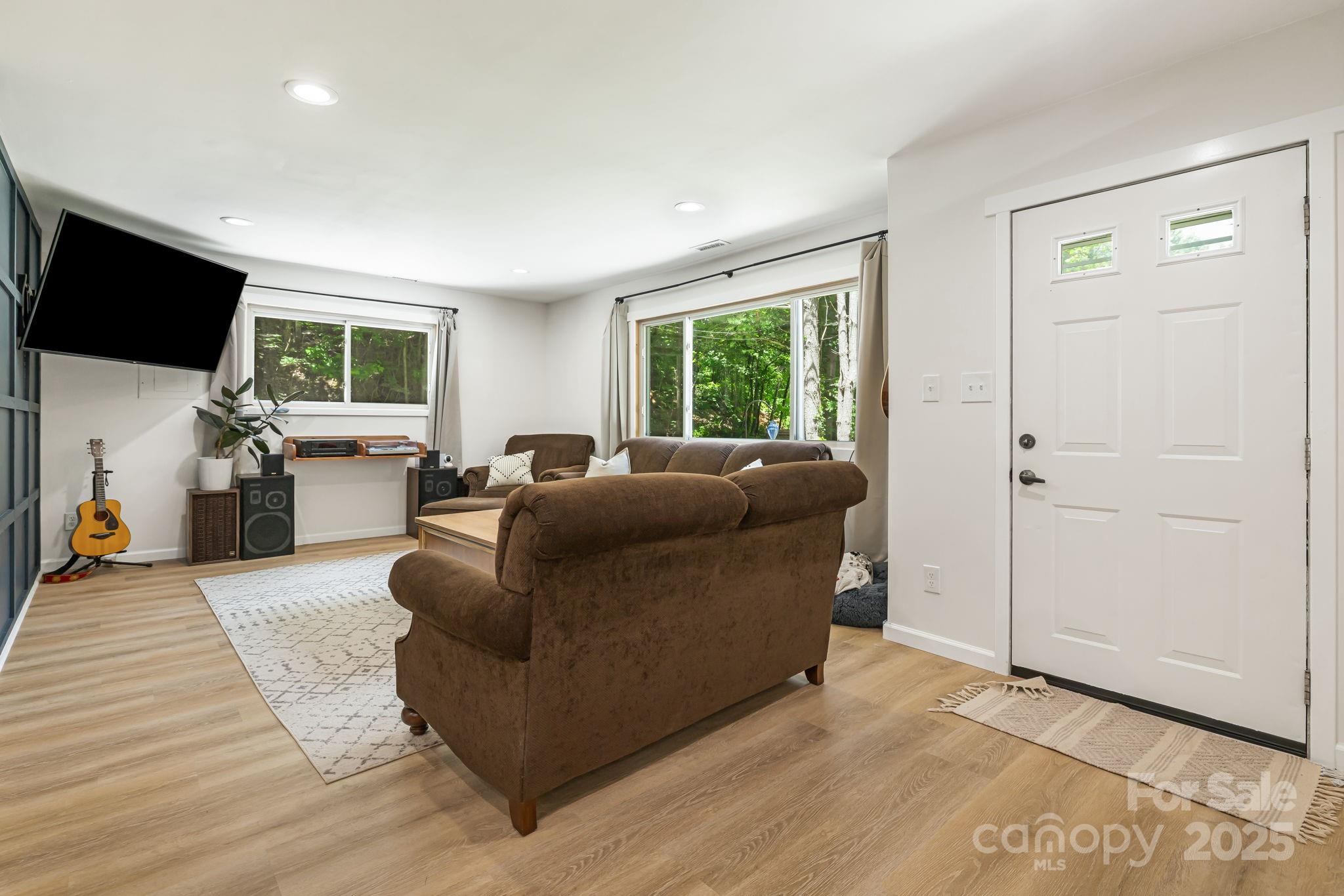 487 Duncan Creek Road