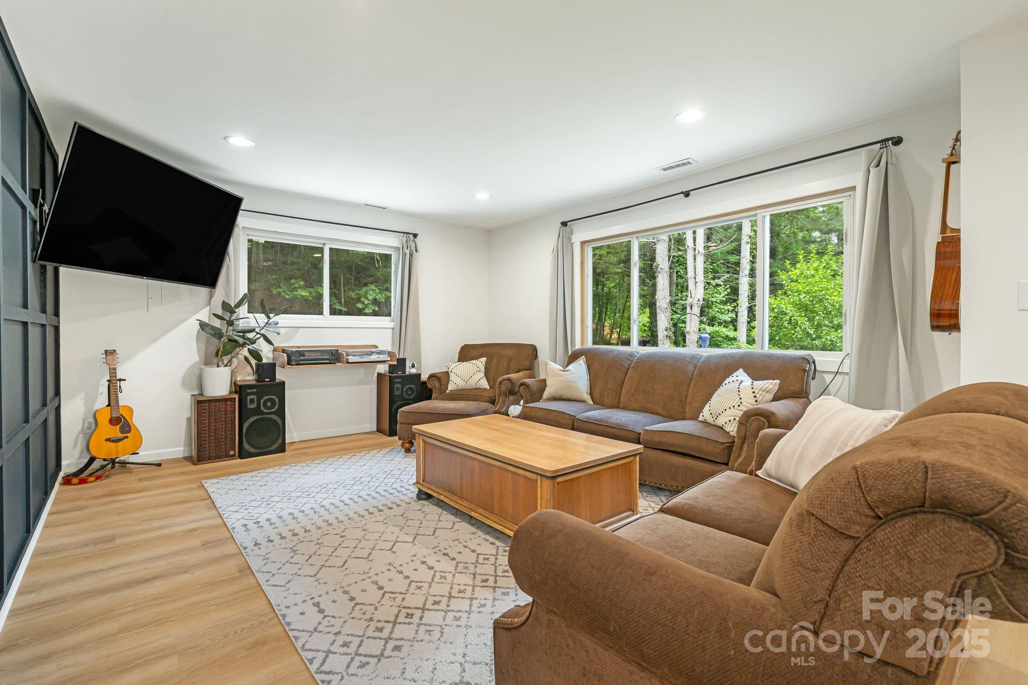 487 Duncan Creek Road