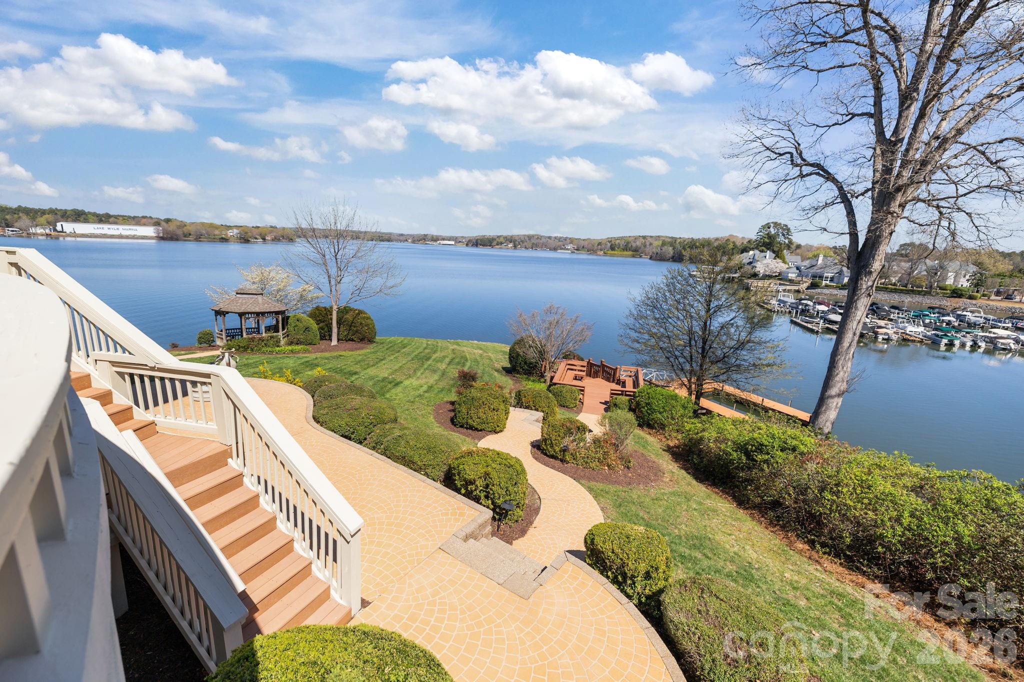 Riverpointe - Residential