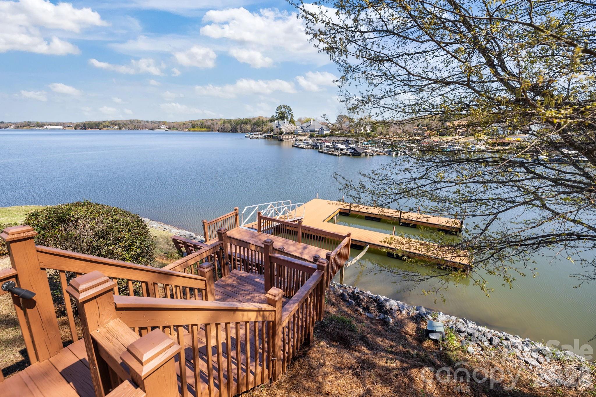 Riverpointe - Residential