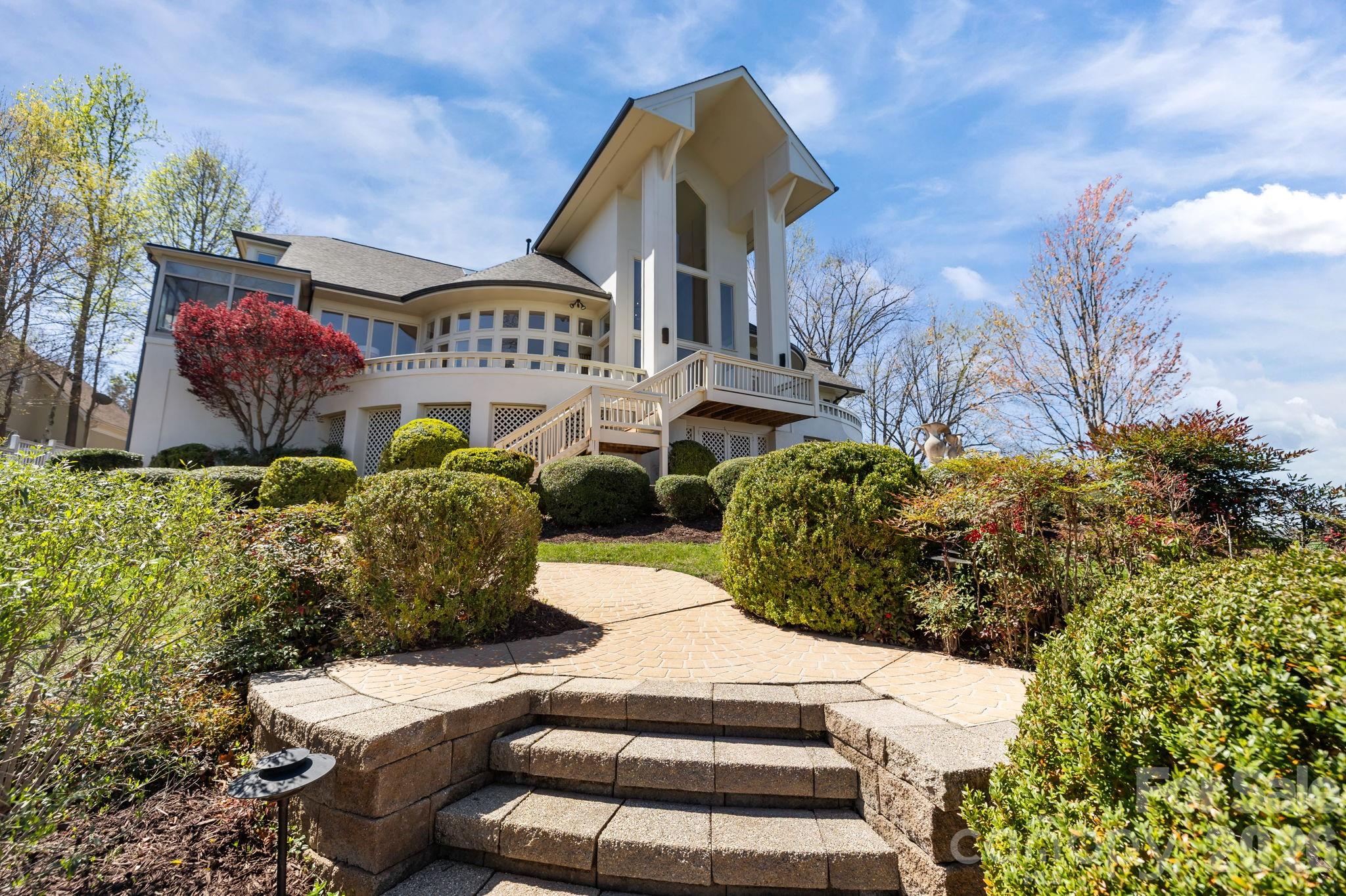 Riverpointe - Residential