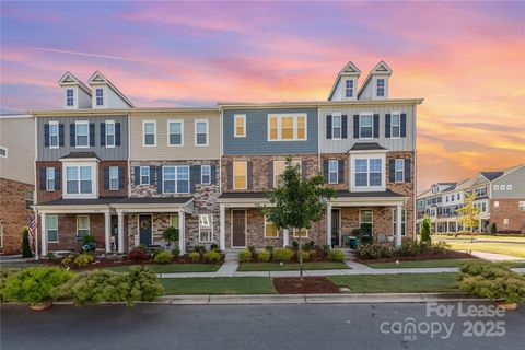 Photo of 10114 Hemingway Place, Mint Hill, NC 28227 (MLS # 4309939)