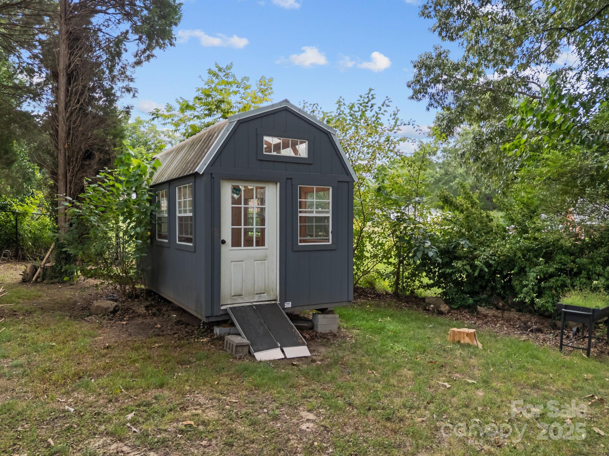 Henderson Estates - Residential