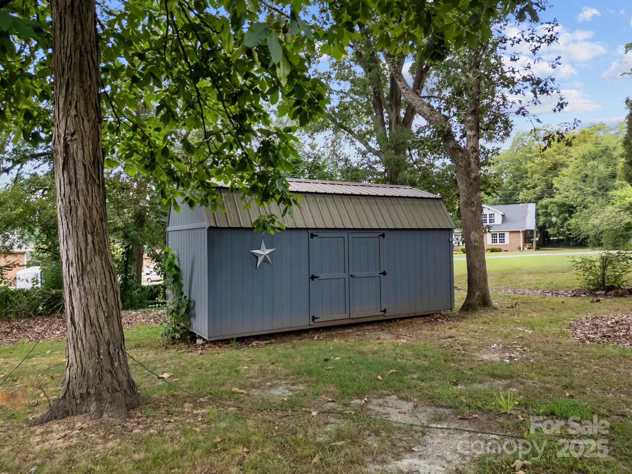 Henderson Estates - Residential