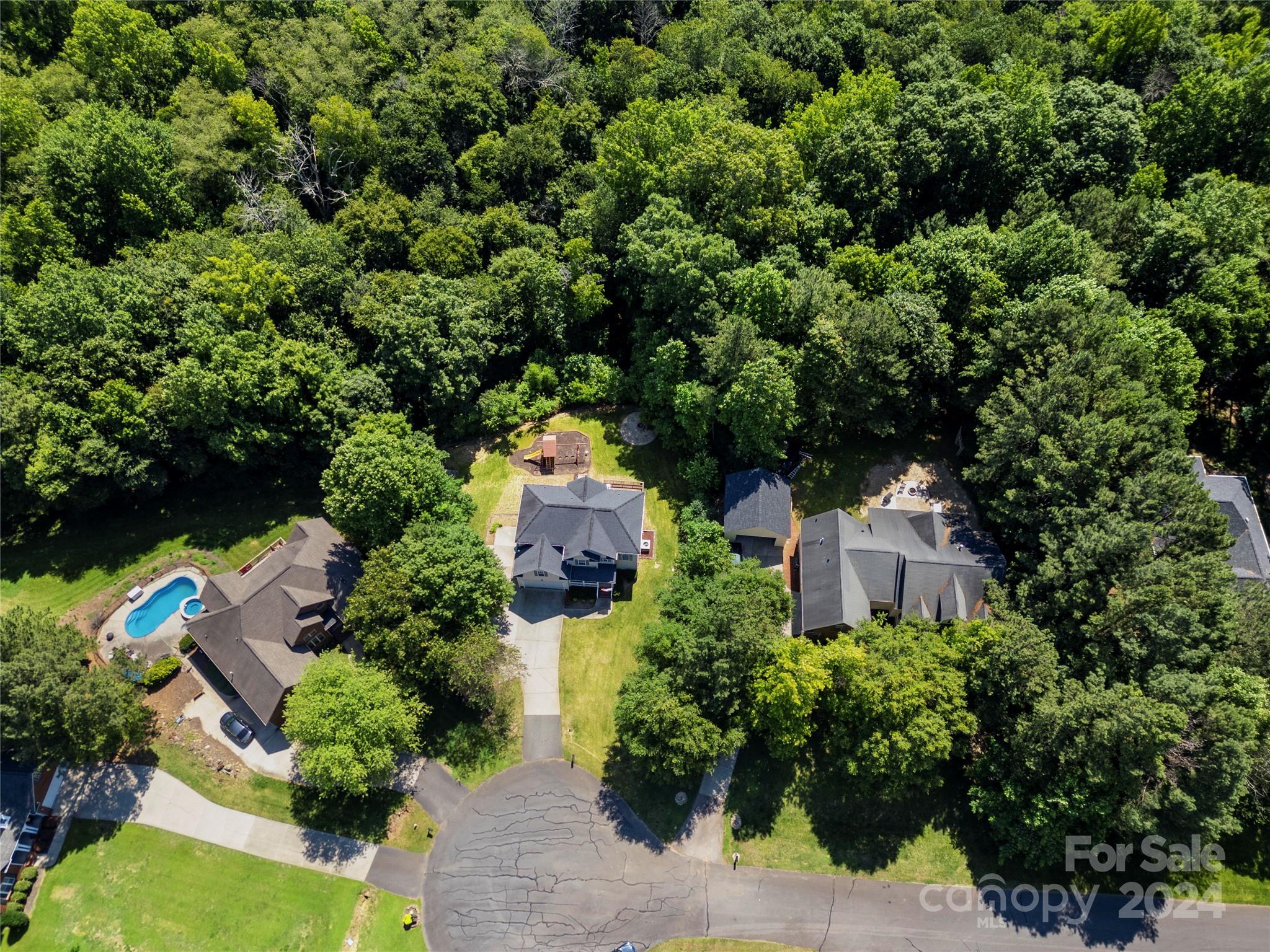 Hunters Place - Residential