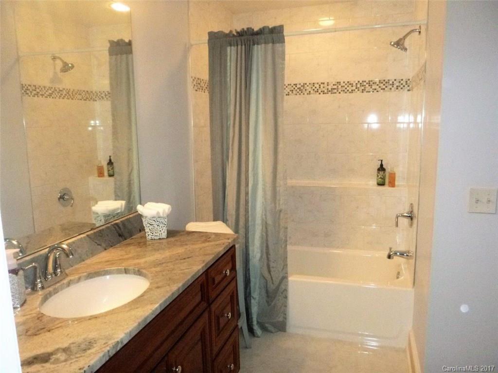 Tega Cay - Residential