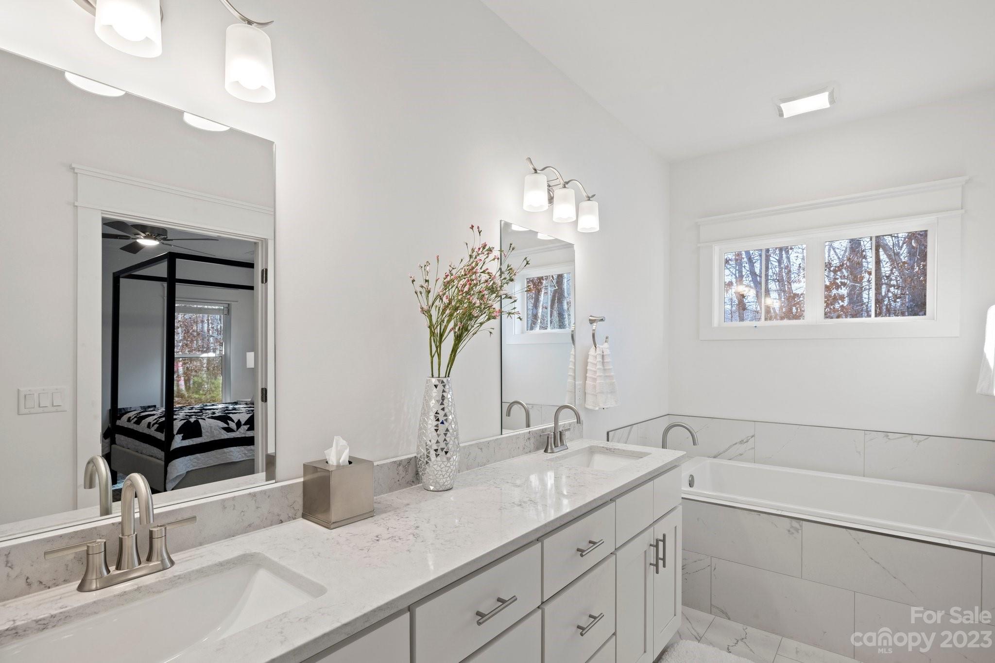 The Cottages at Averys Creek - Residential