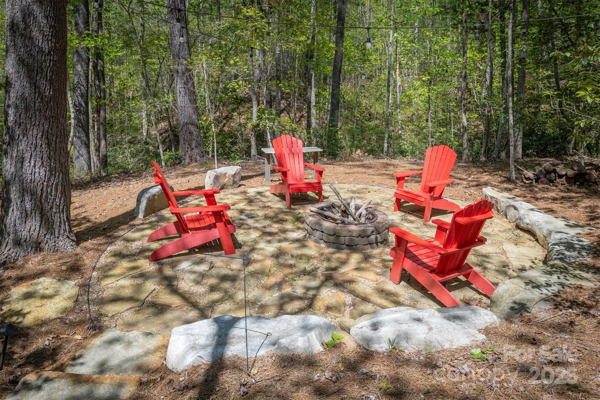 1400 Yellow Fork Trail E