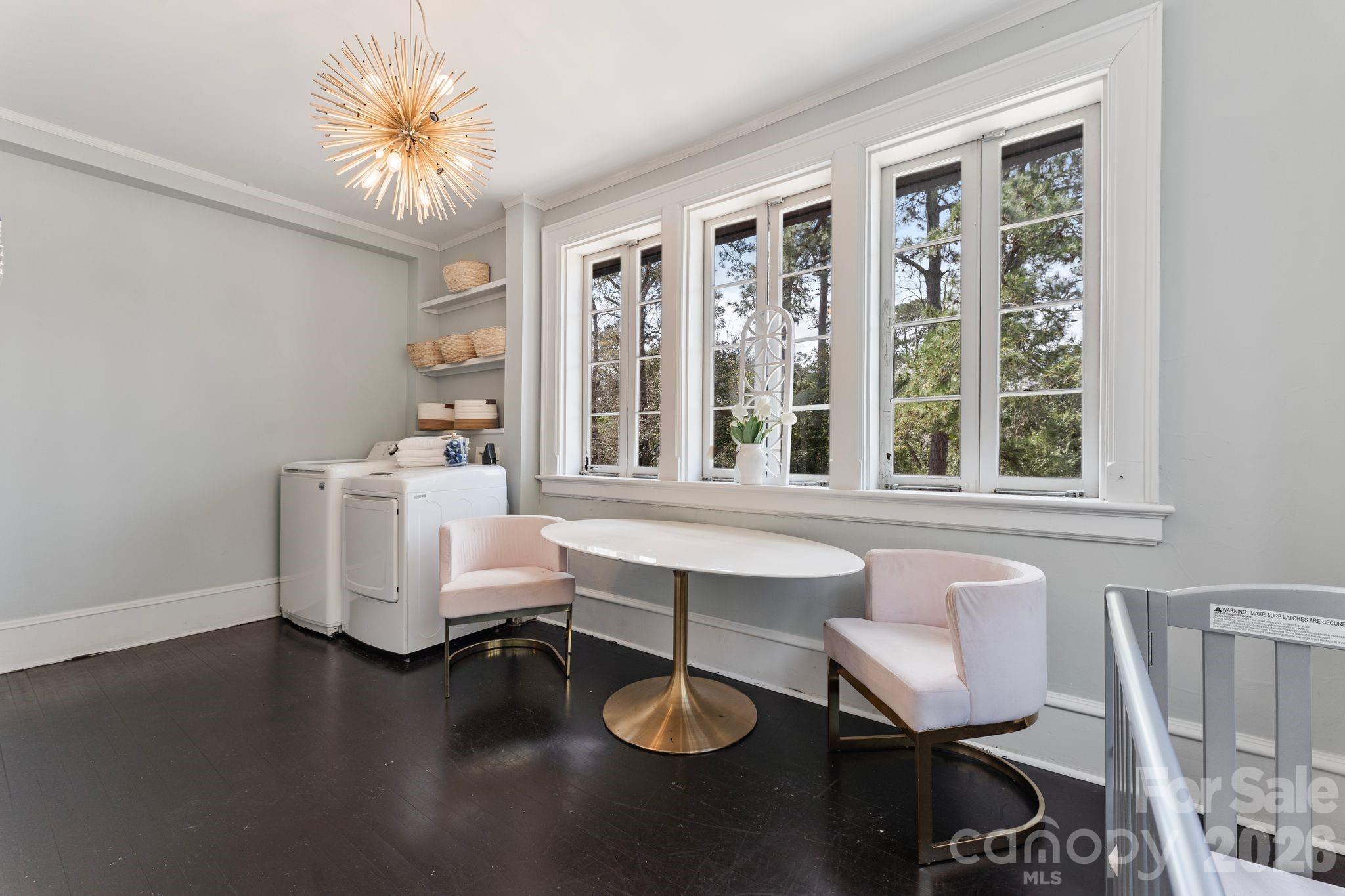 Pinewood Circle - Residential