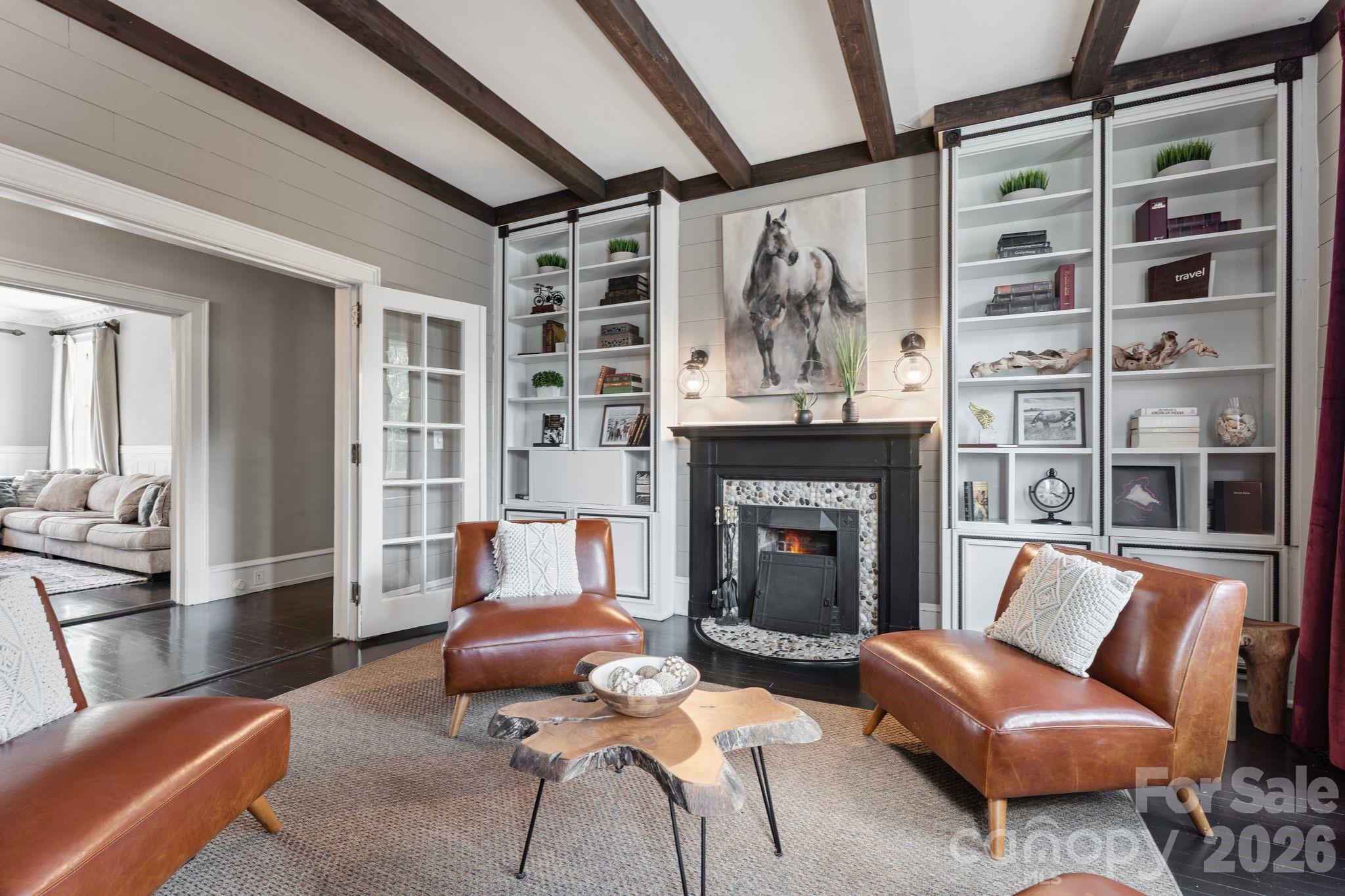 Pinewood Circle - Residential