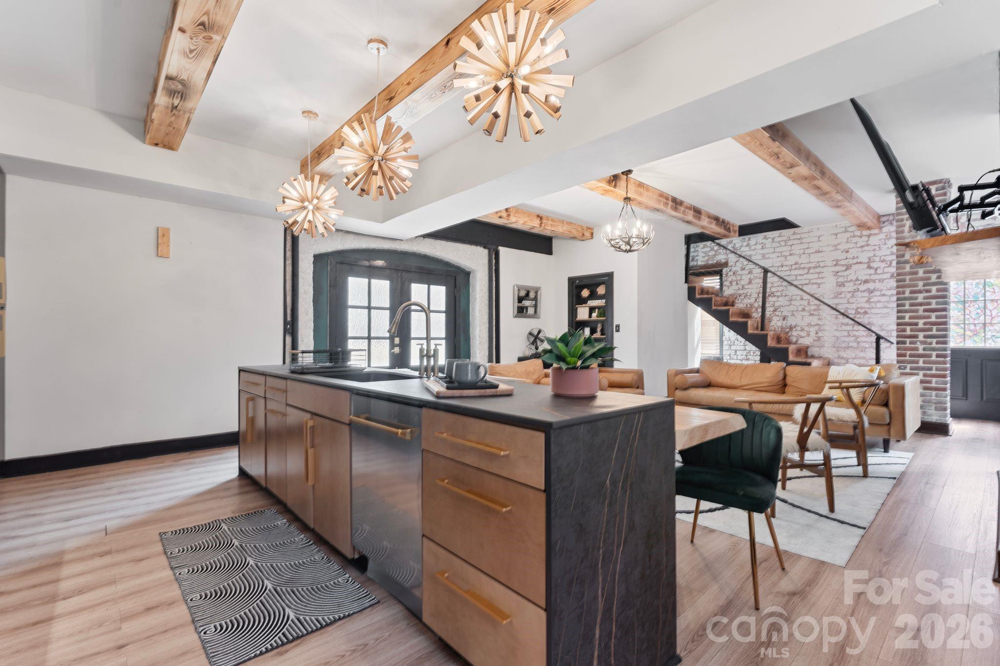 Pinewood Circle - Residential