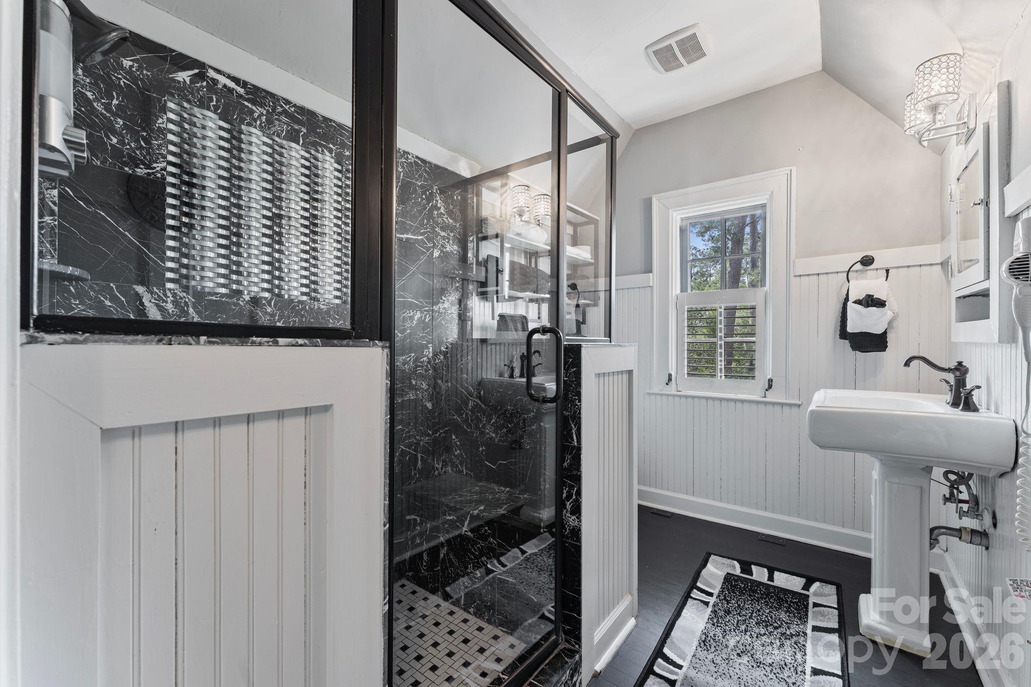 Pinewood Circle - Residential