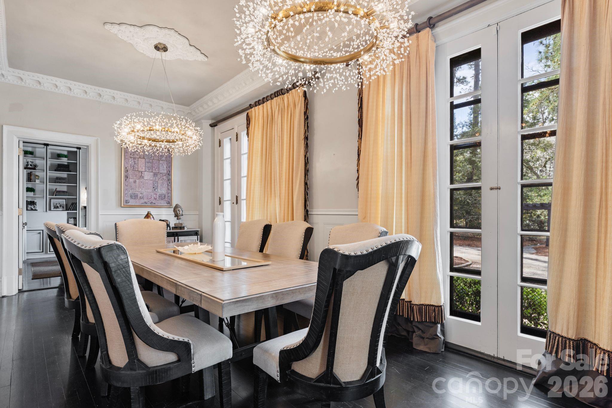 Pinewood Circle - Residential