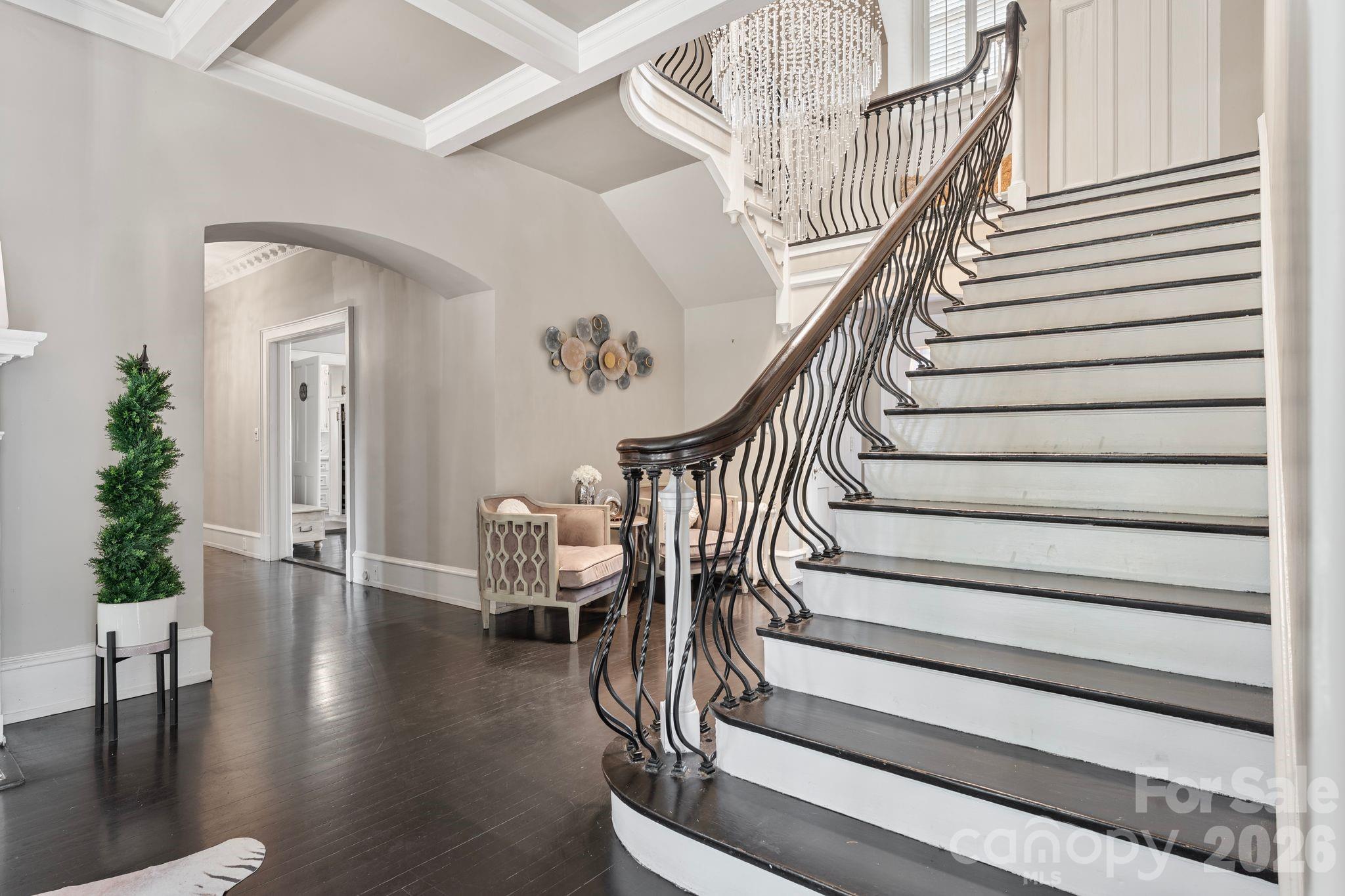 Pinewood Circle - Residential