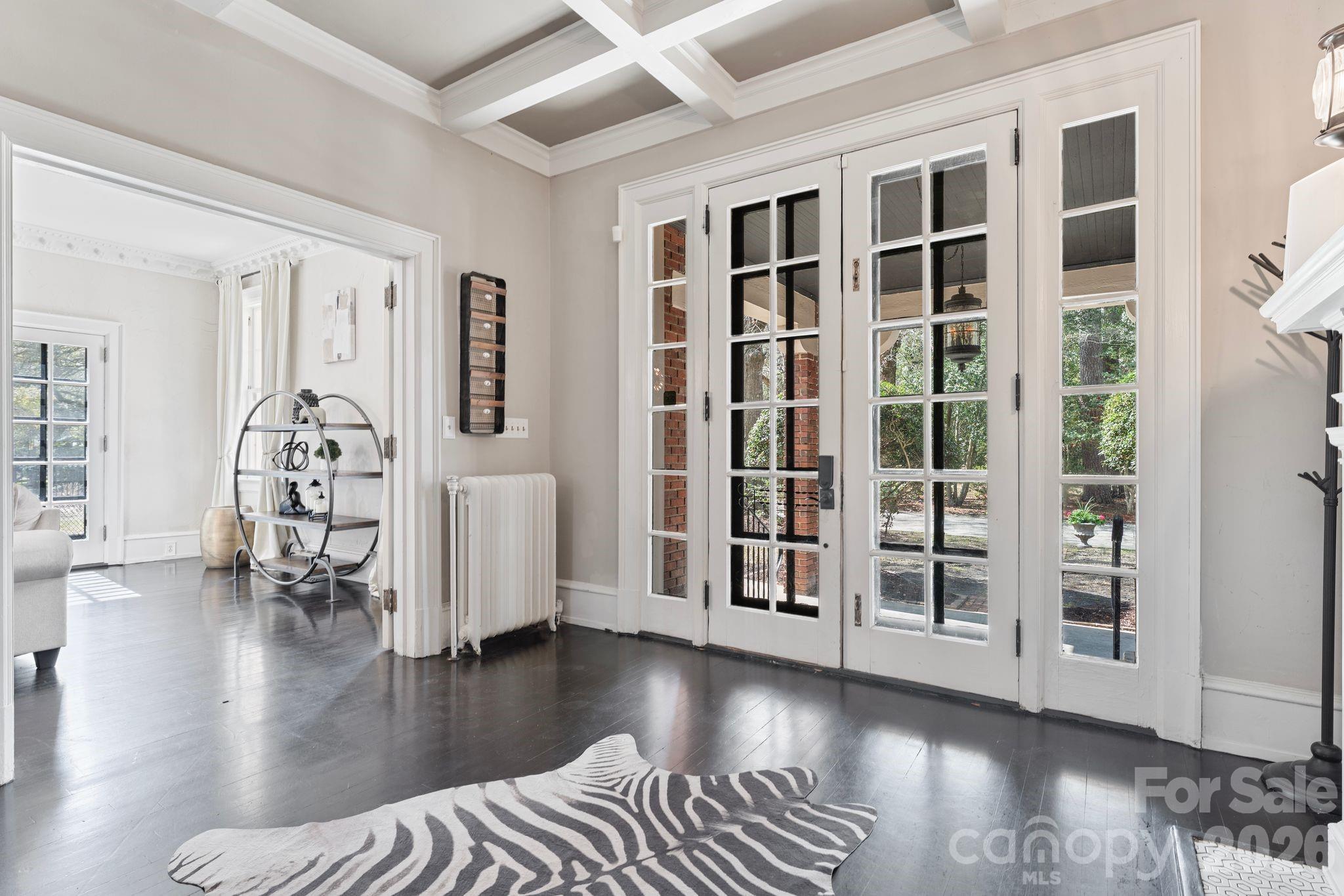 Pinewood Circle - Residential