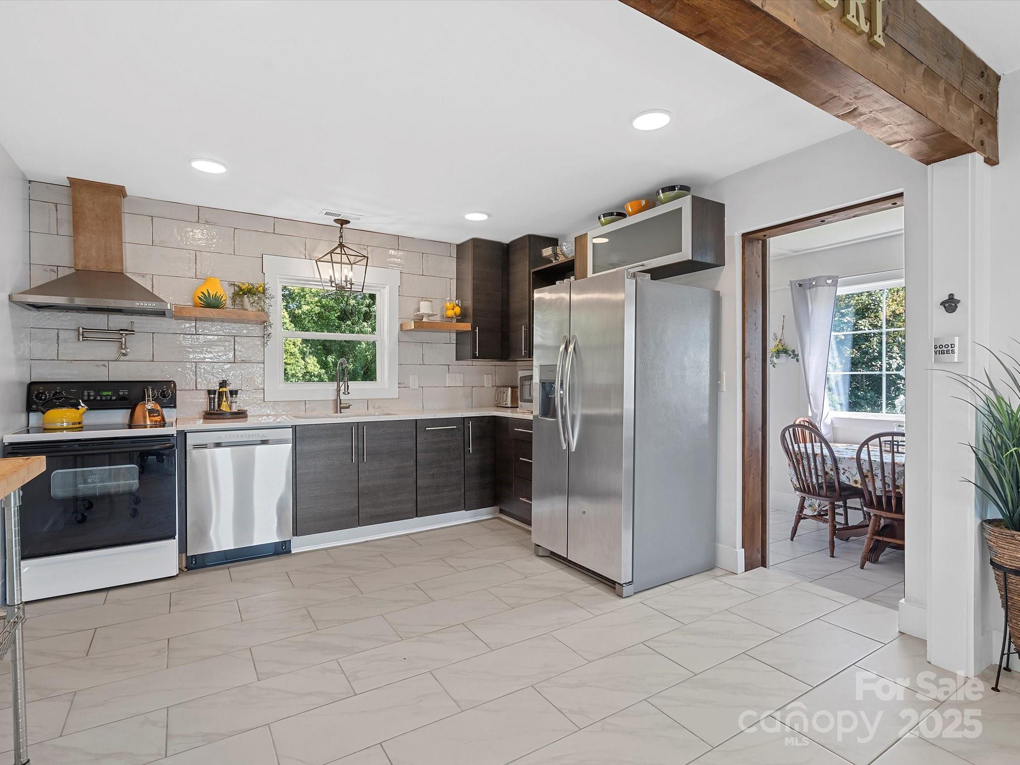 2633 Old North Sharon Amity Road