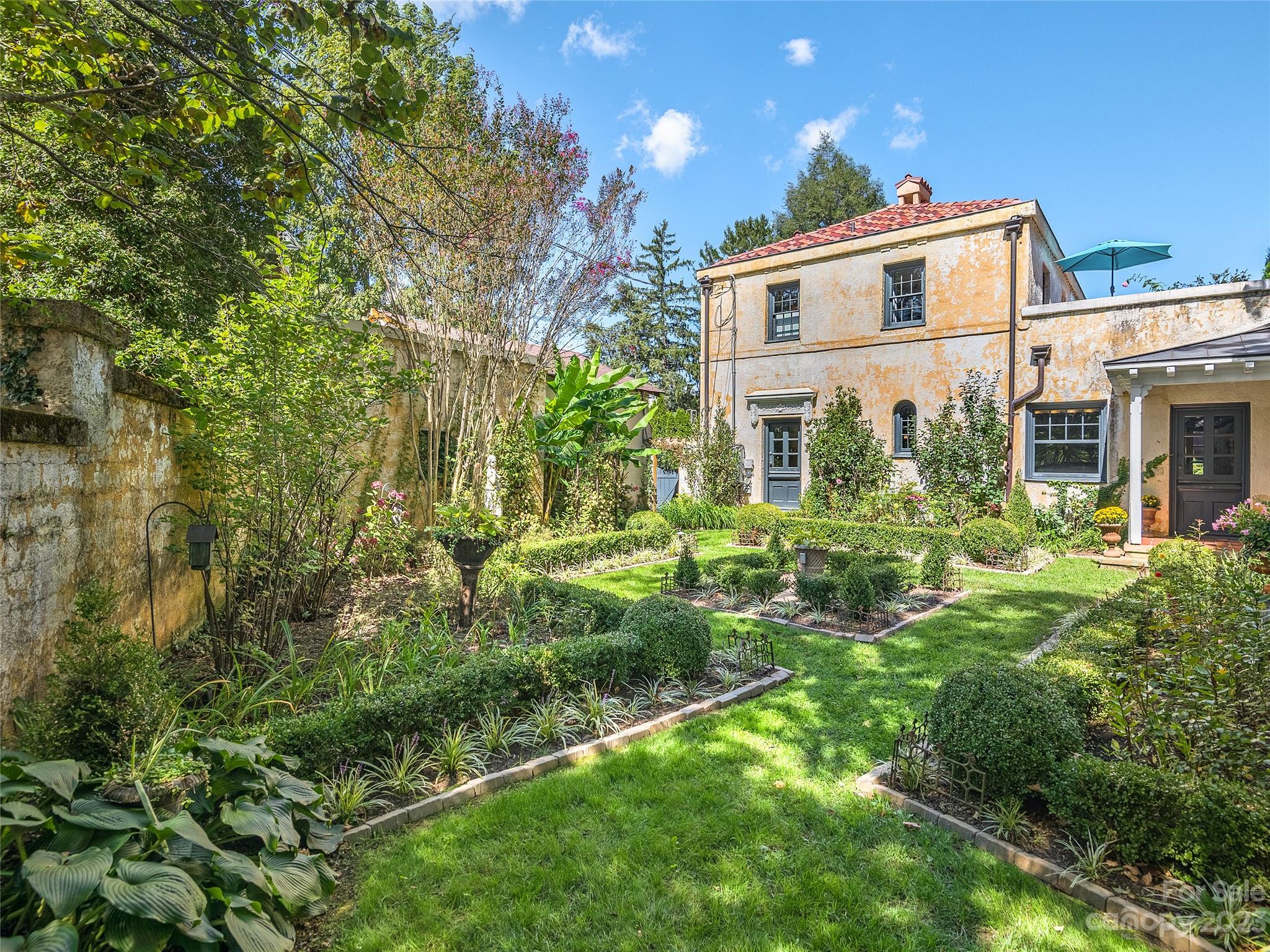 Kenilworth - Residential