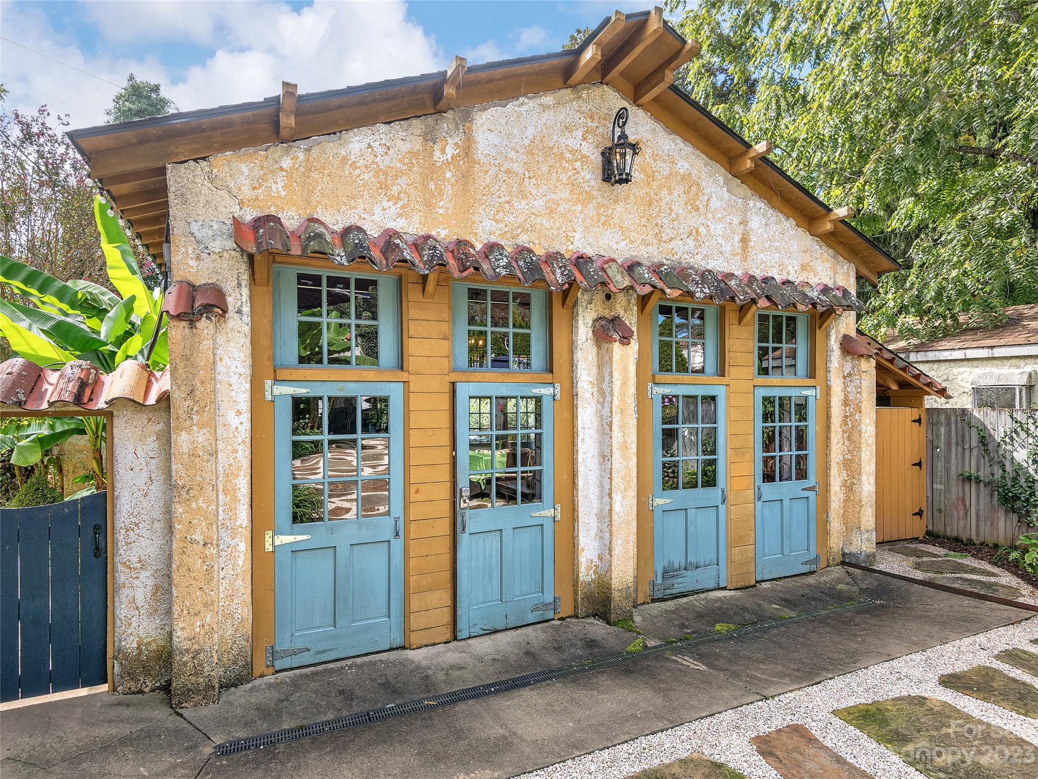 Kenilworth - Residential