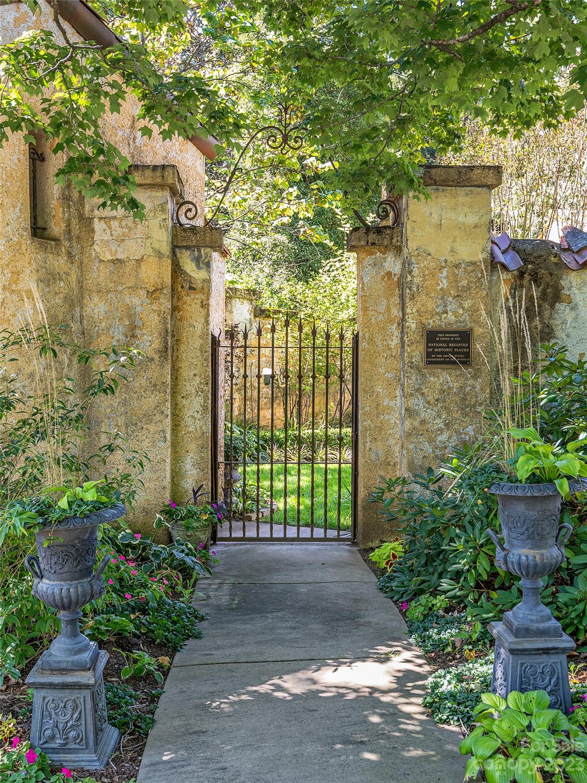 Kenilworth - Residential