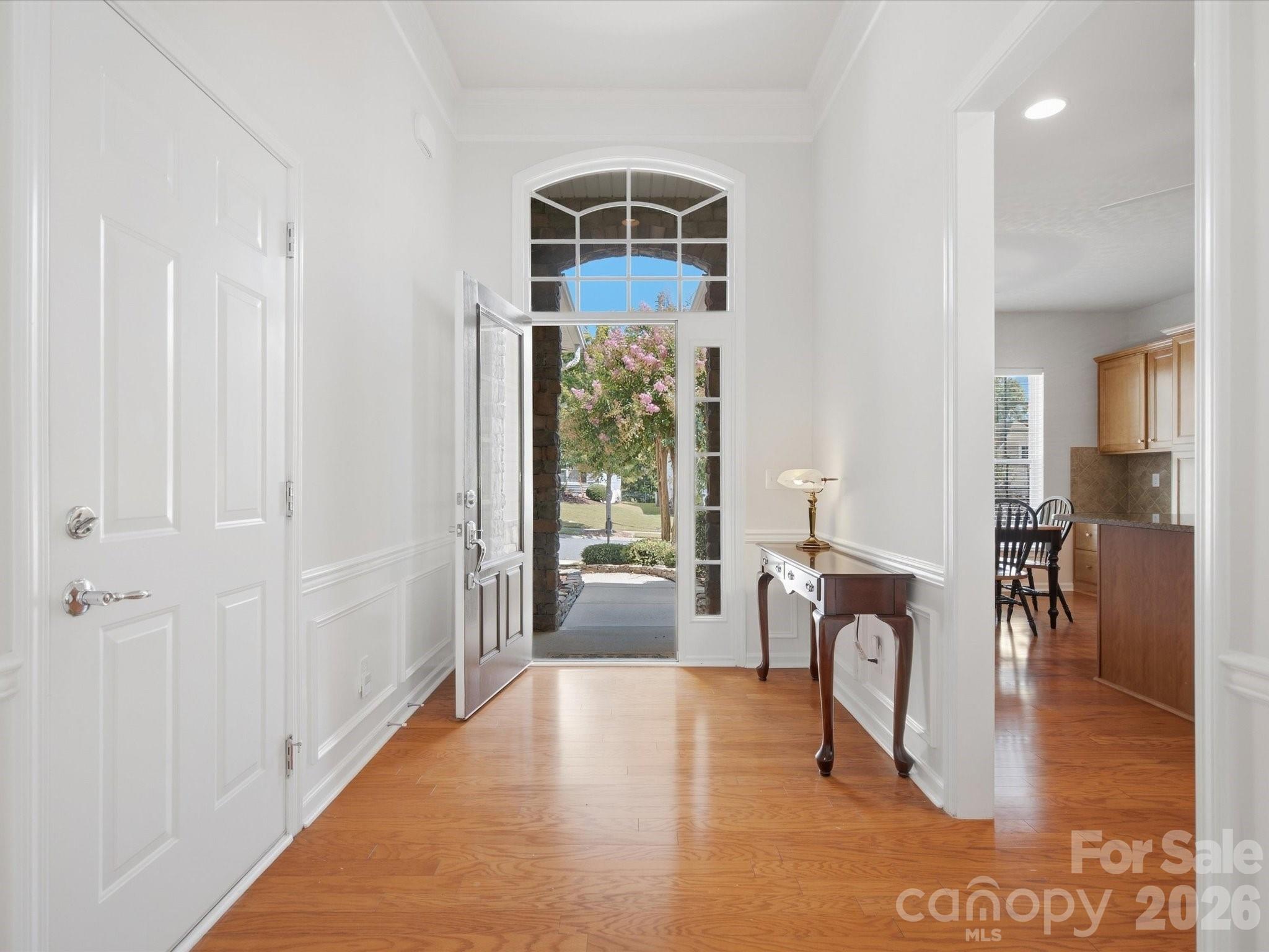 41055 Calla Lily Street