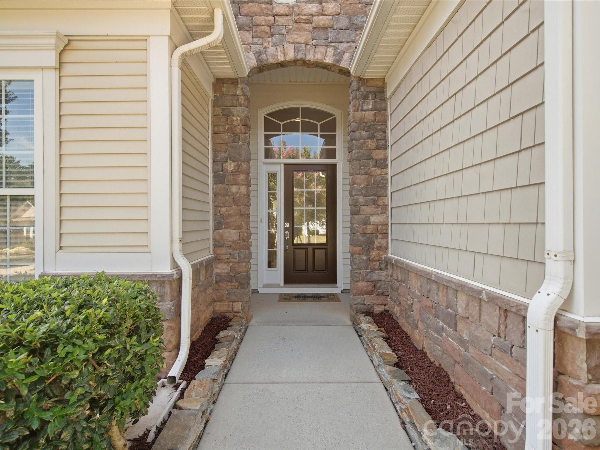 41055 Calla Lily Street