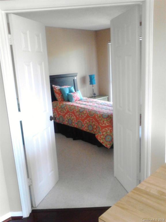 Fox Ridge - Residential