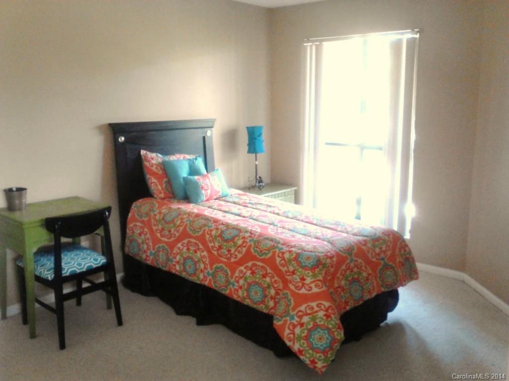 Fox Ridge - Residential