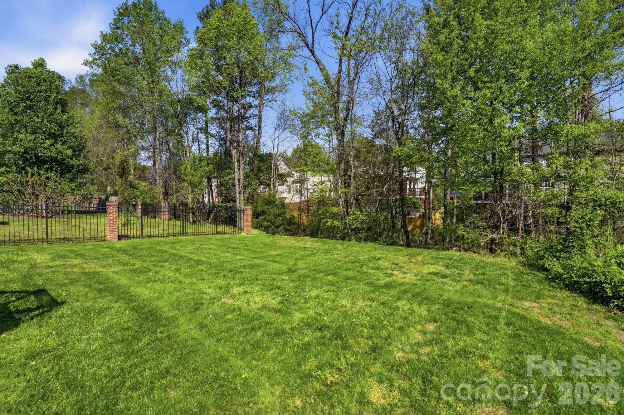 Highland Creek - Residential