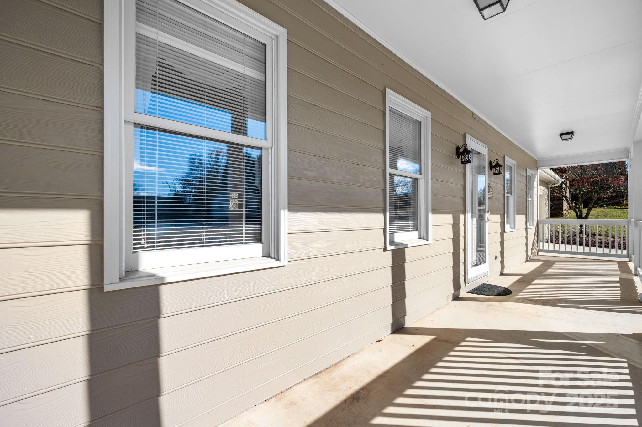 14 Hunters Creek Lane