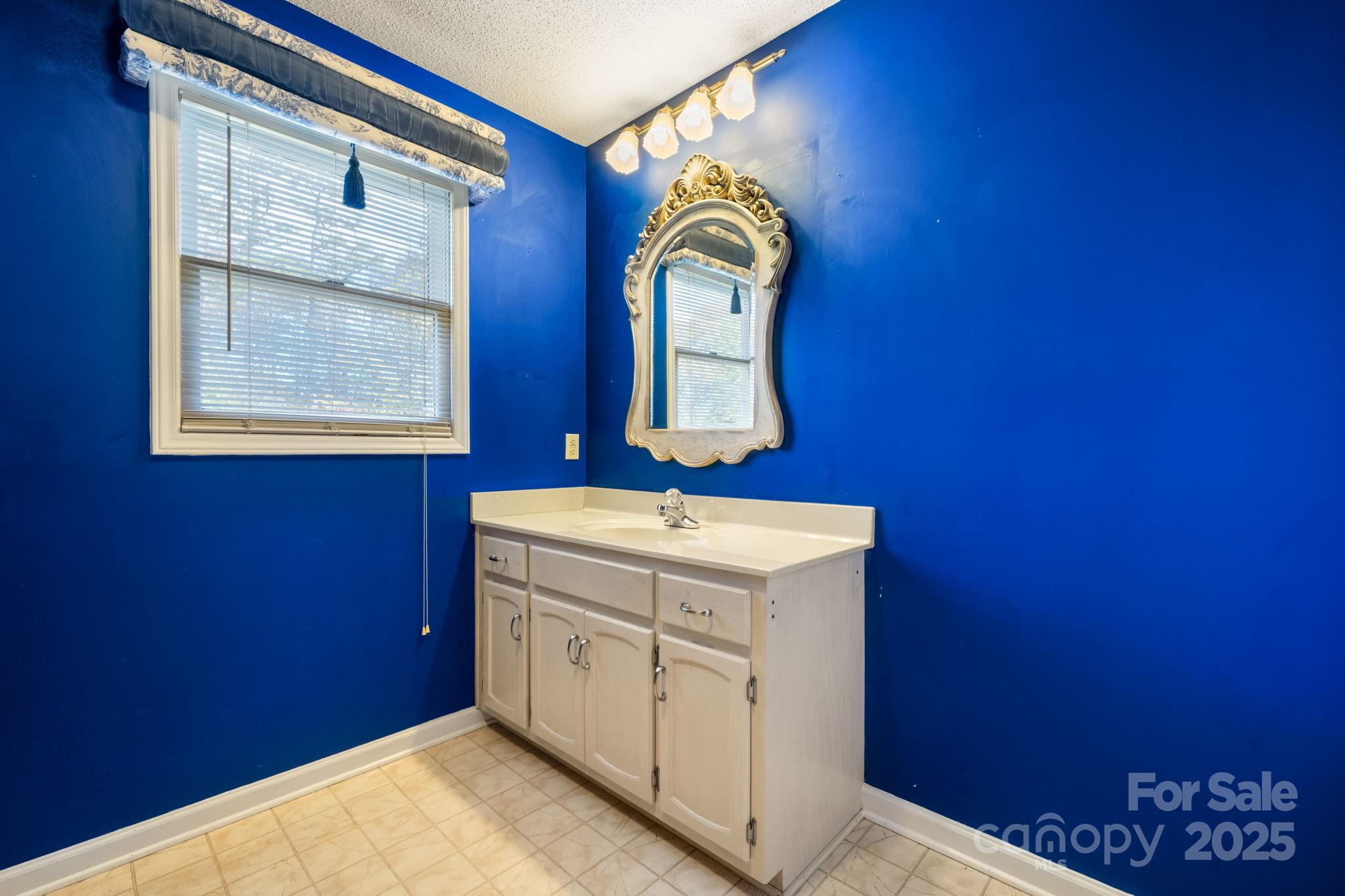 Hunters Creek - Residential