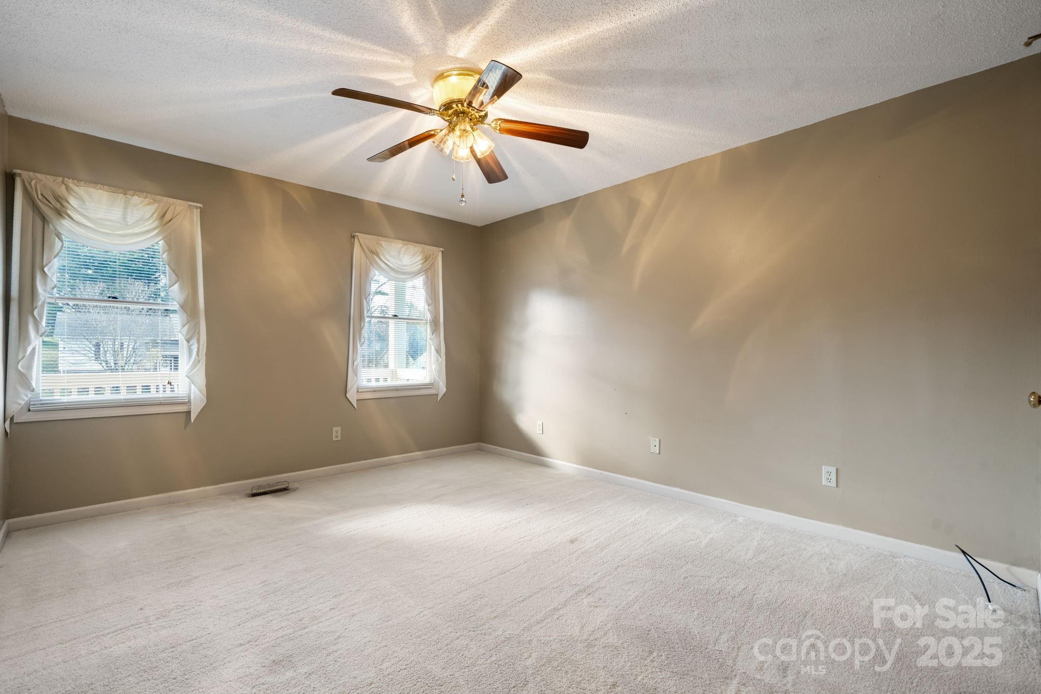 Hunters Creek - Residential