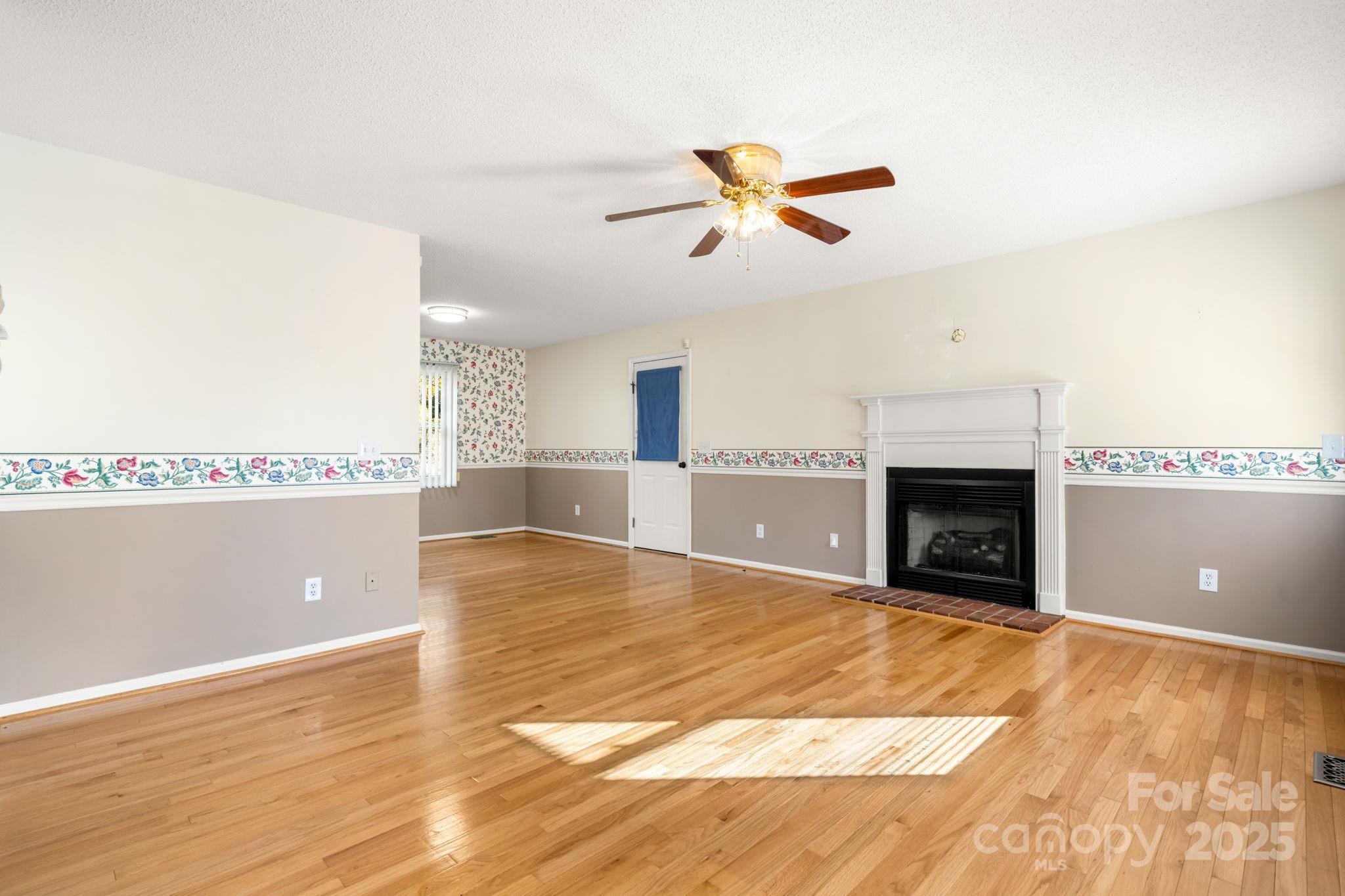 Hunters Creek - Residential