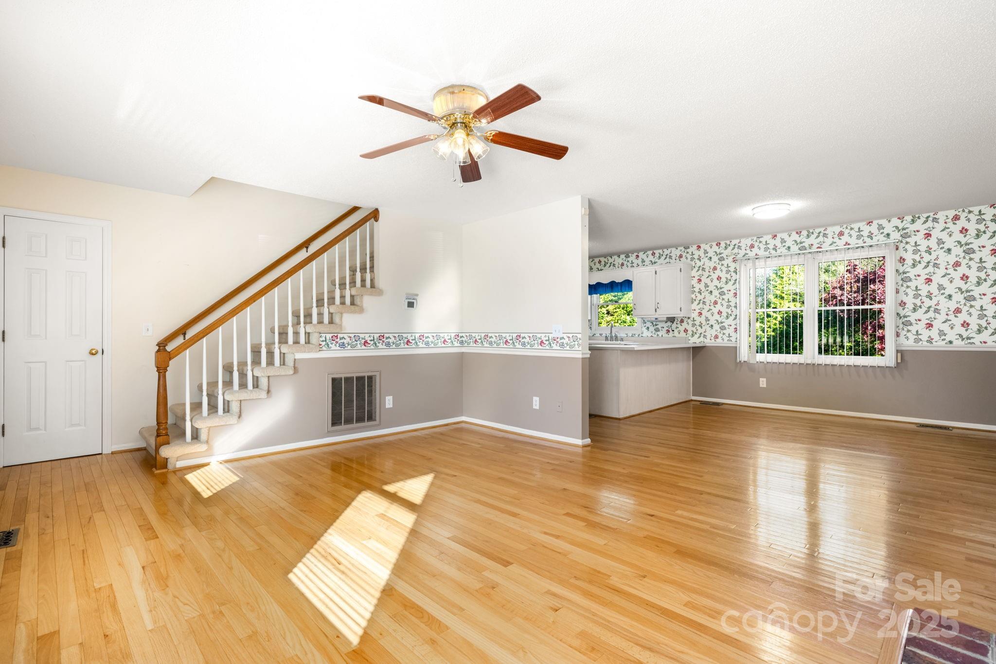 Hunters Creek - Residential