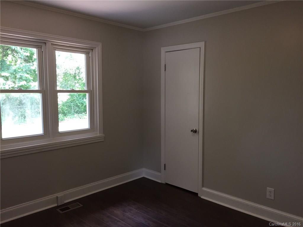 Oakwood Acres - Residential