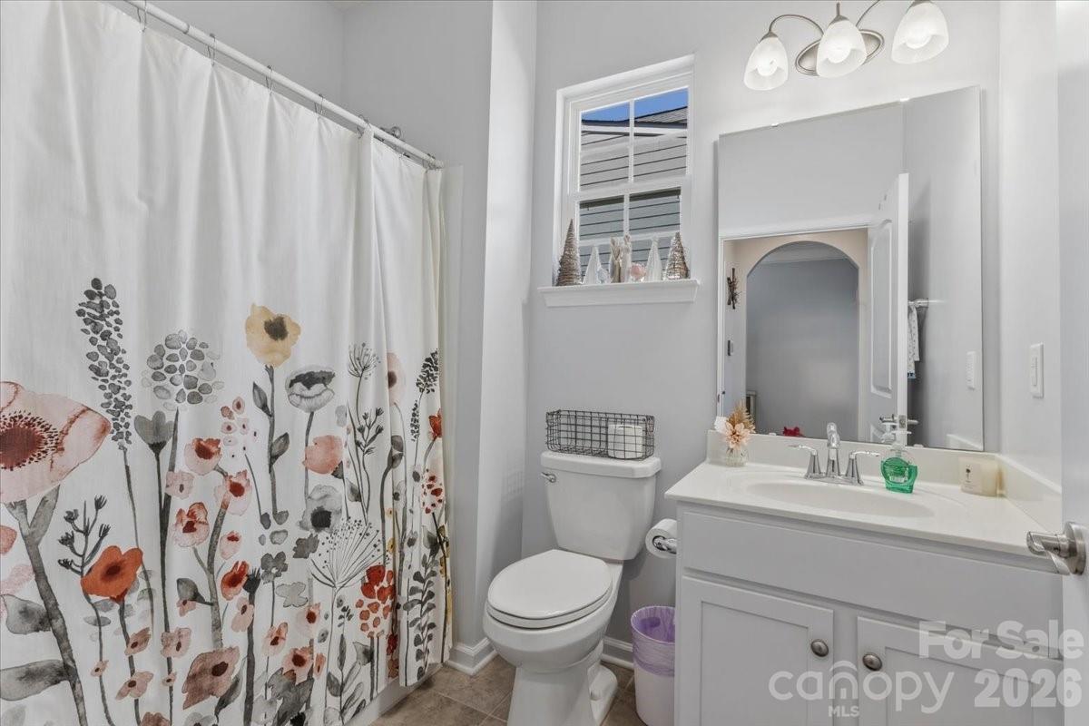 Imagery on Mtn Island - Residential