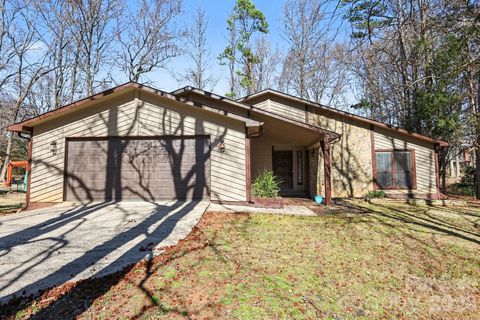 7341 Elwood Drive Charlotte NC 28227