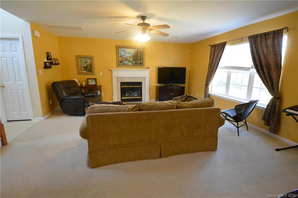 Hollythorn - Residential