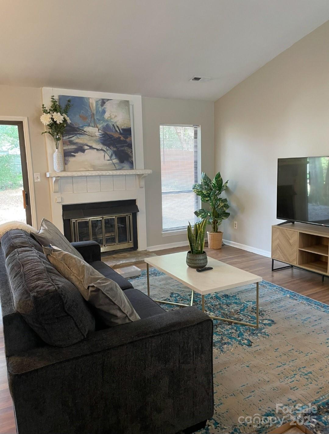 11421 Kingfisher Drive