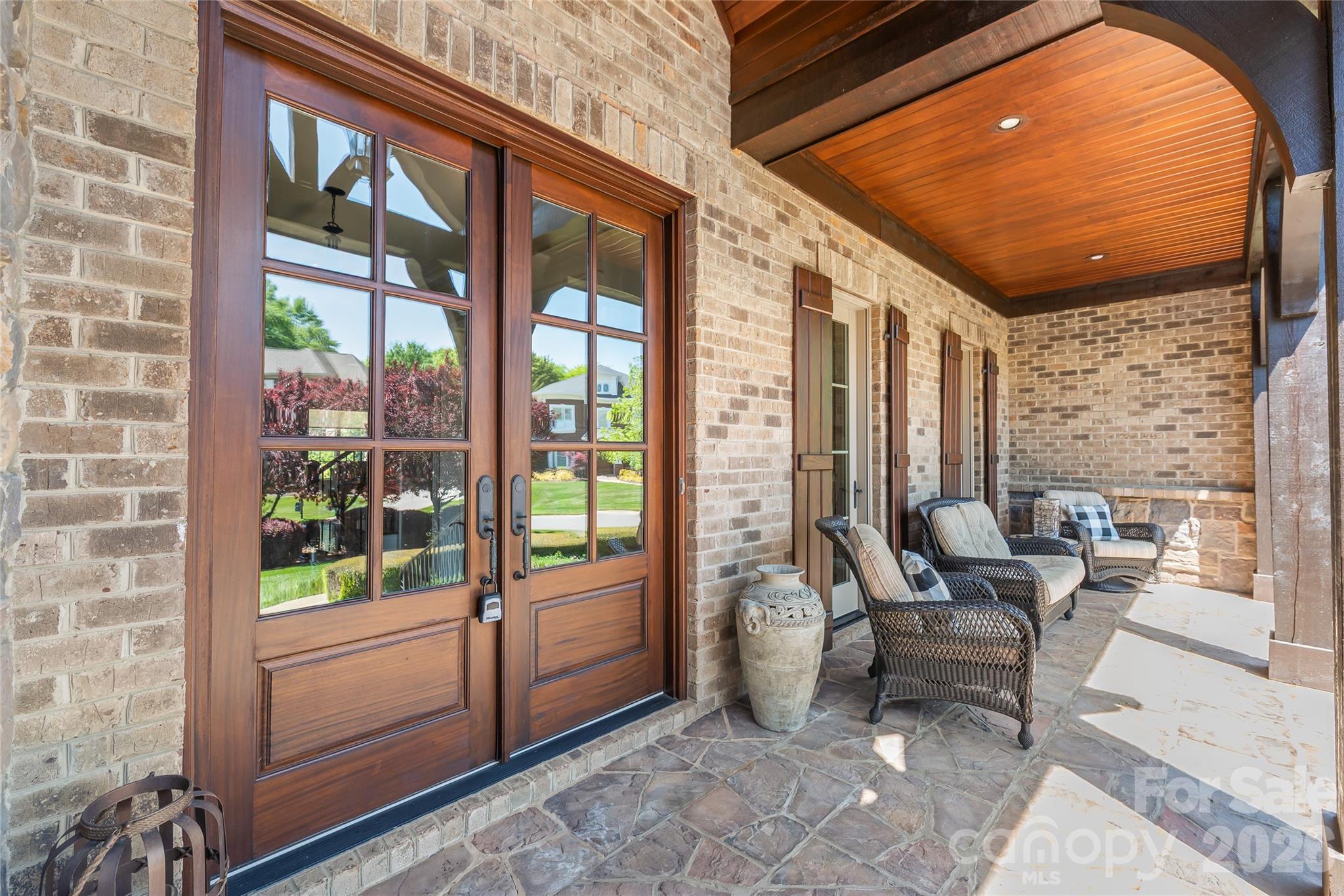 9222 Clerkenwell Drive