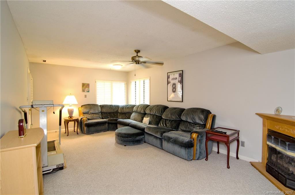 River Hills - Residential