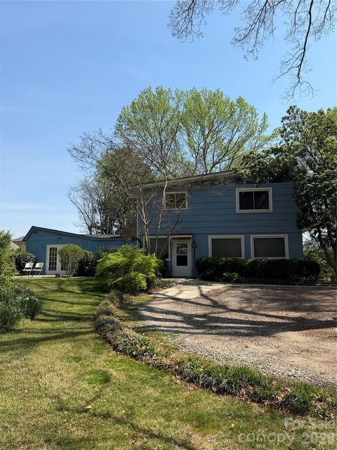 Photo of 209 Edgewood Drive, Wingate, NC 28174 (MLS # 4357110)