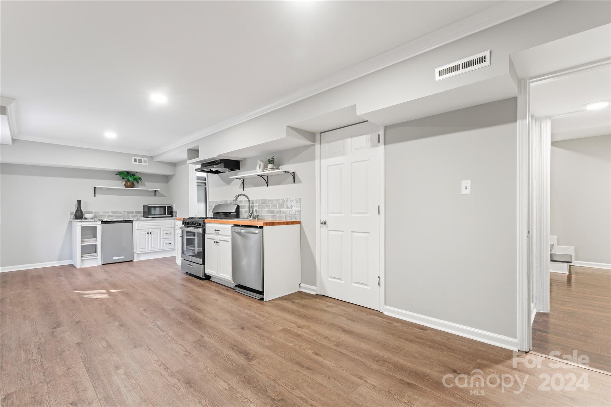 Hillsborough Acres - Residential