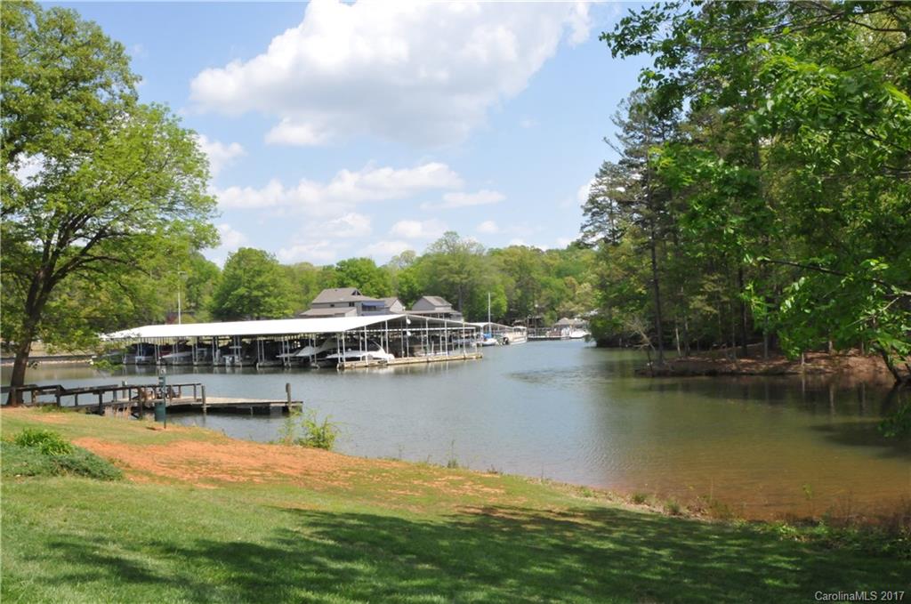 River Hills - Residential Lease