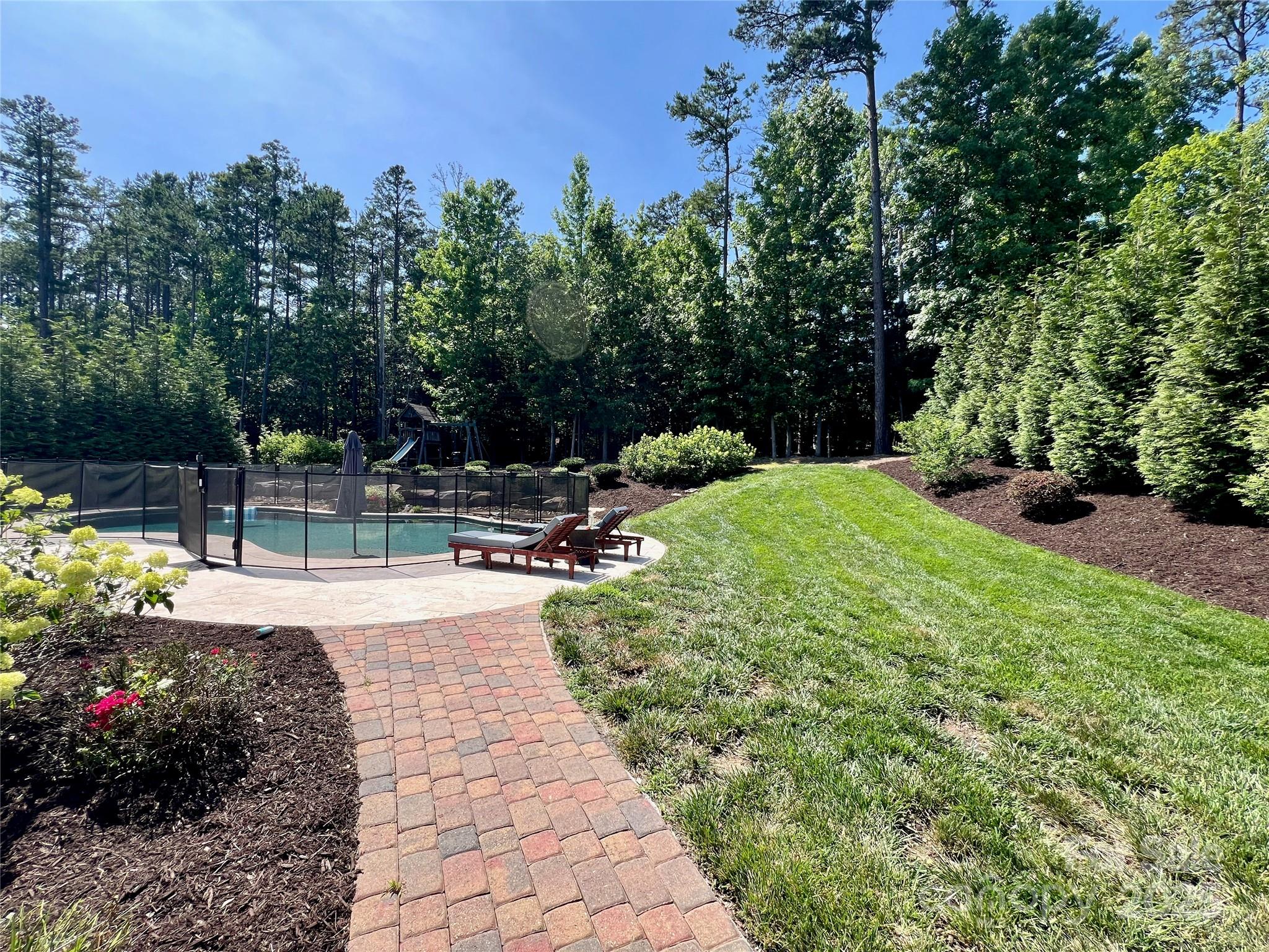 1906 Pensco Pond Court