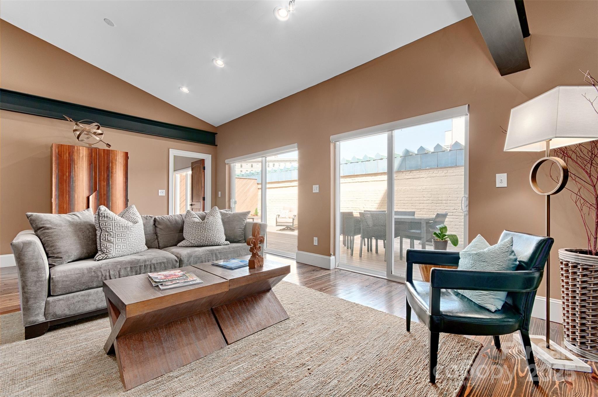 56 Patton Avenue 401