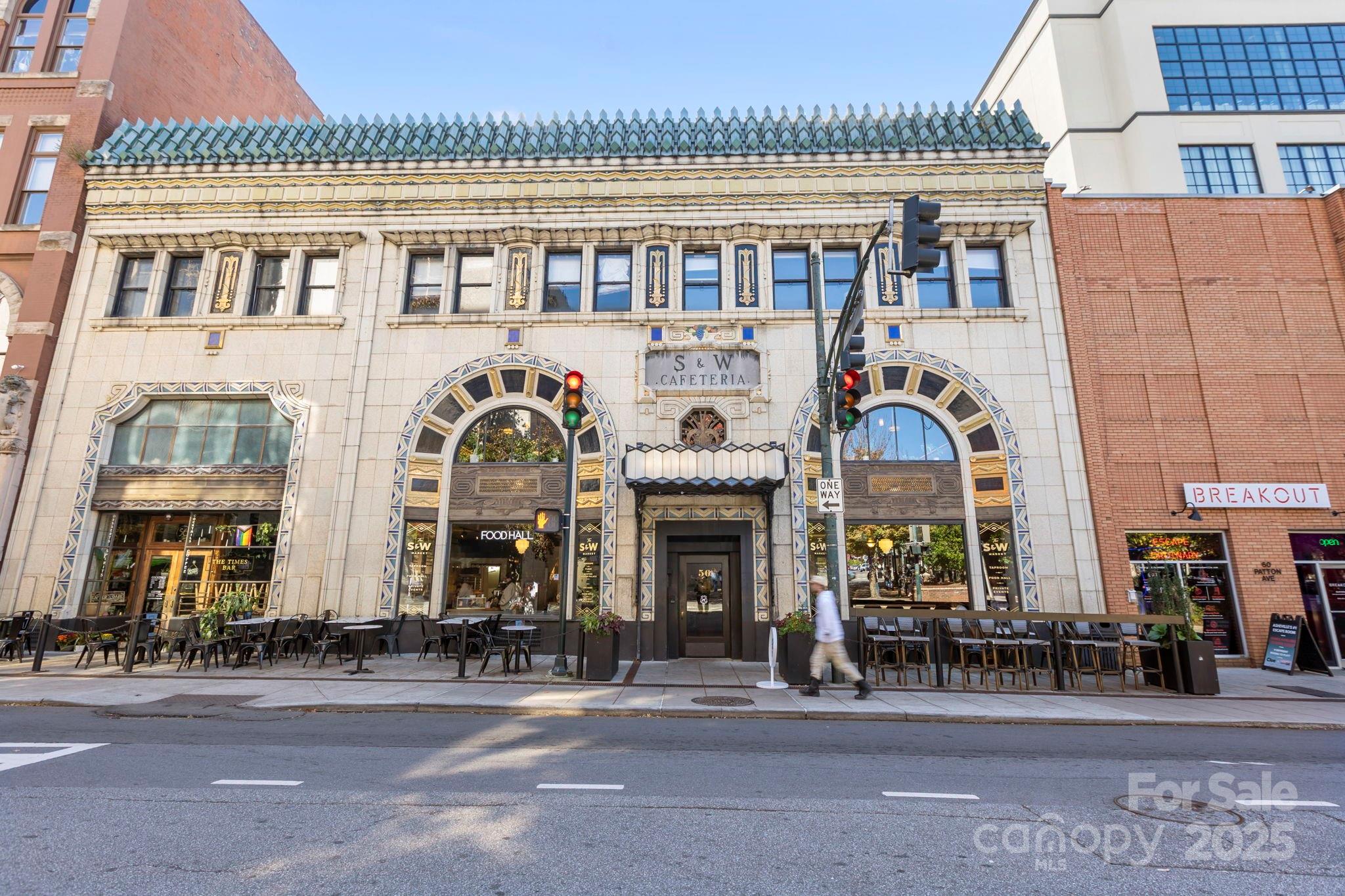 56 Patton Avenue 401