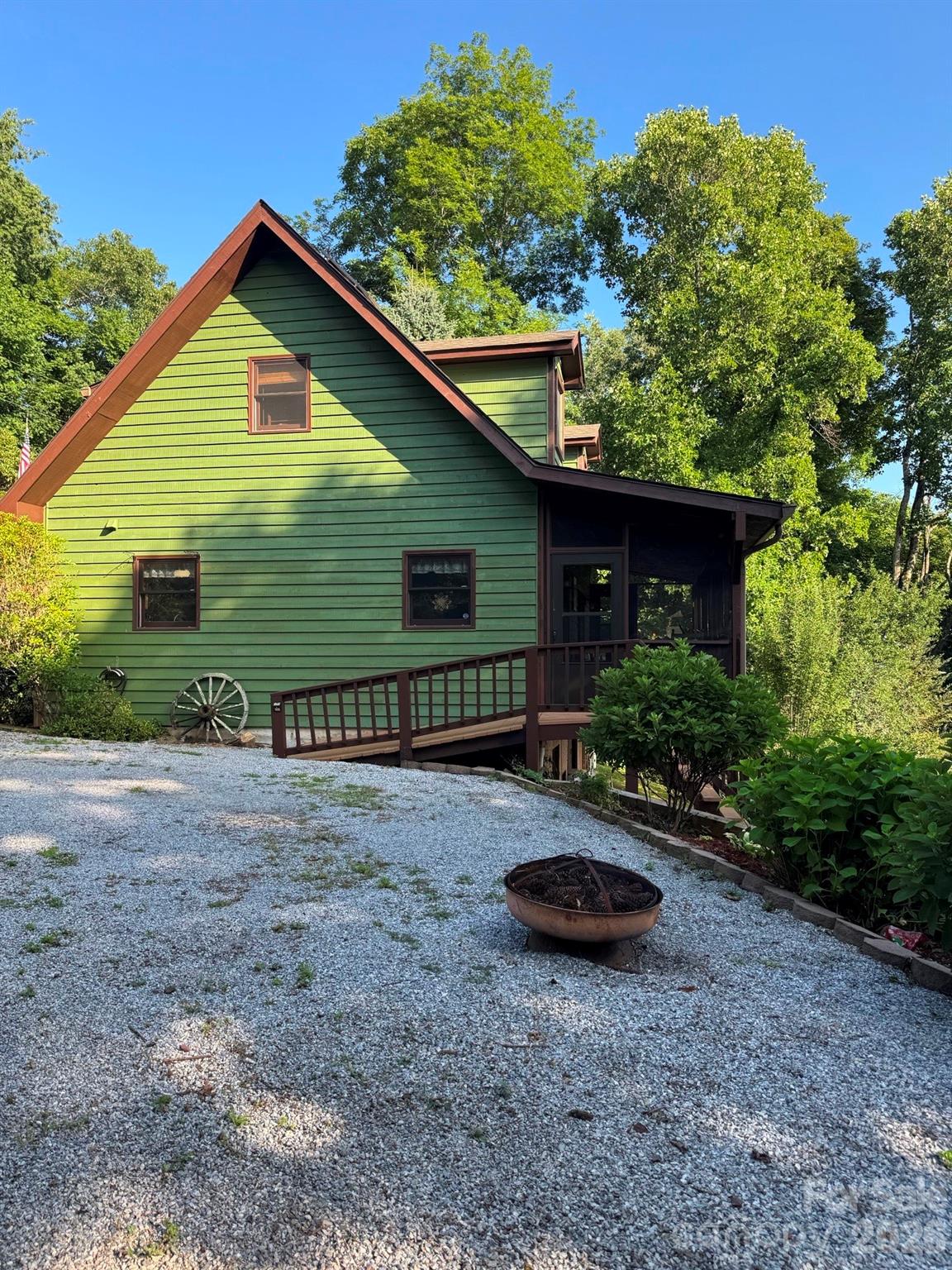 1347 Wipprecht Drive