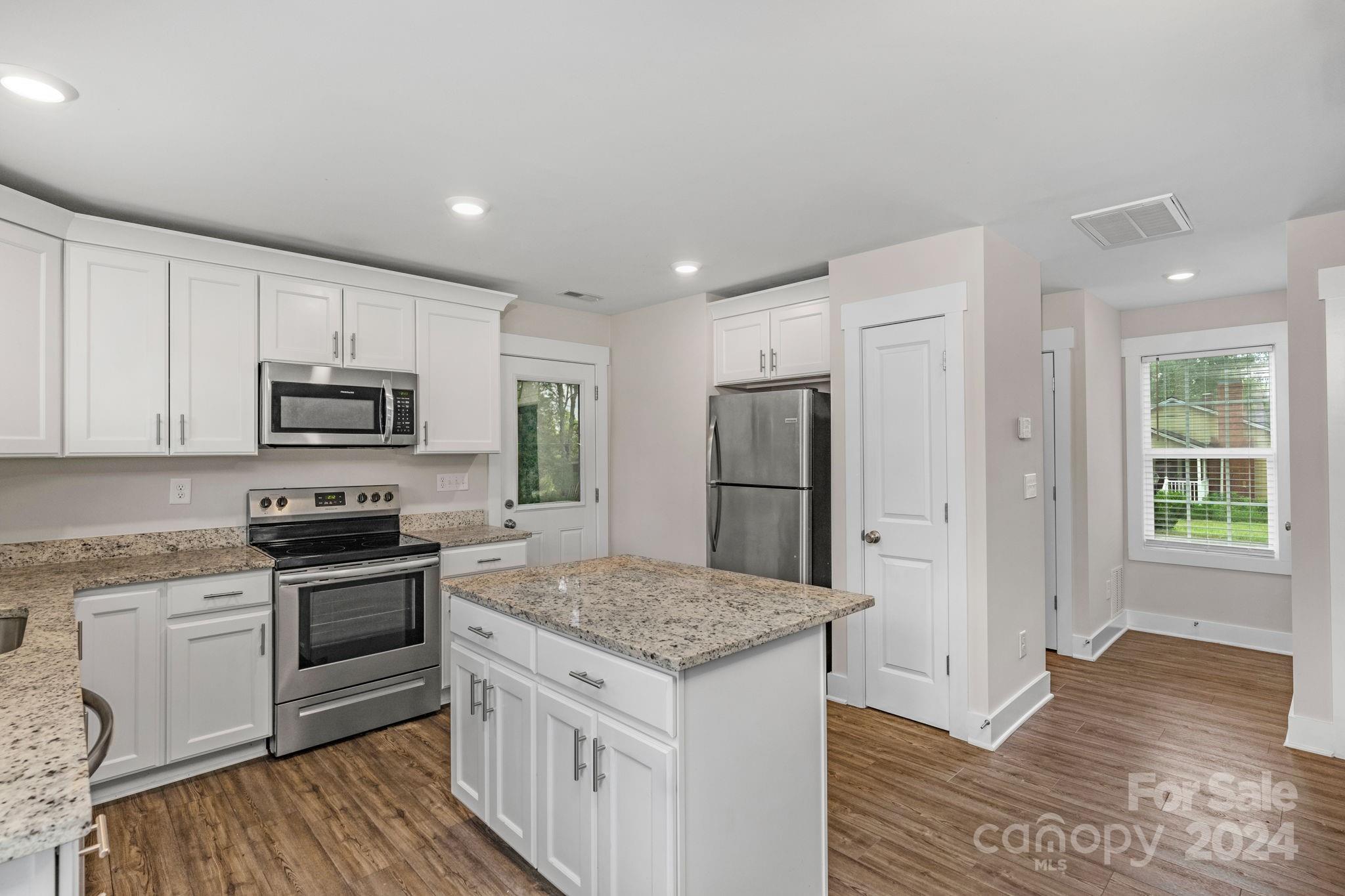 Pine Ridge - Residential