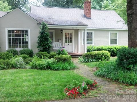 2209 Cumberland Avenue Charlotte NC 28203