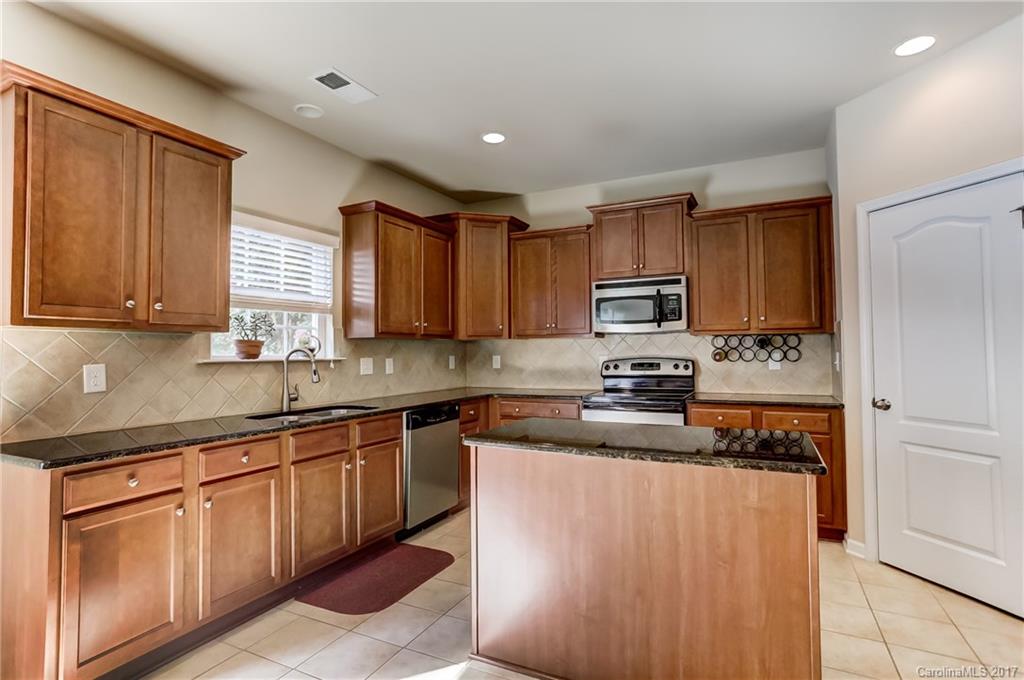 Stowe Pointe - Residential